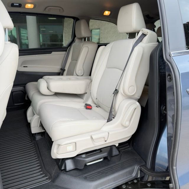 2025 Honda Odyssey EX-L - Photo 11