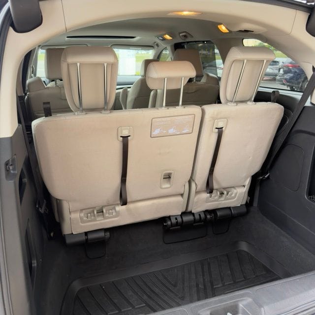 2025 Honda Odyssey EX-L - Photo 15