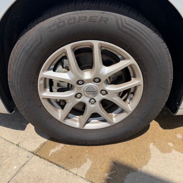 2024 Chrysler Pacifica Touring L - Photo 9