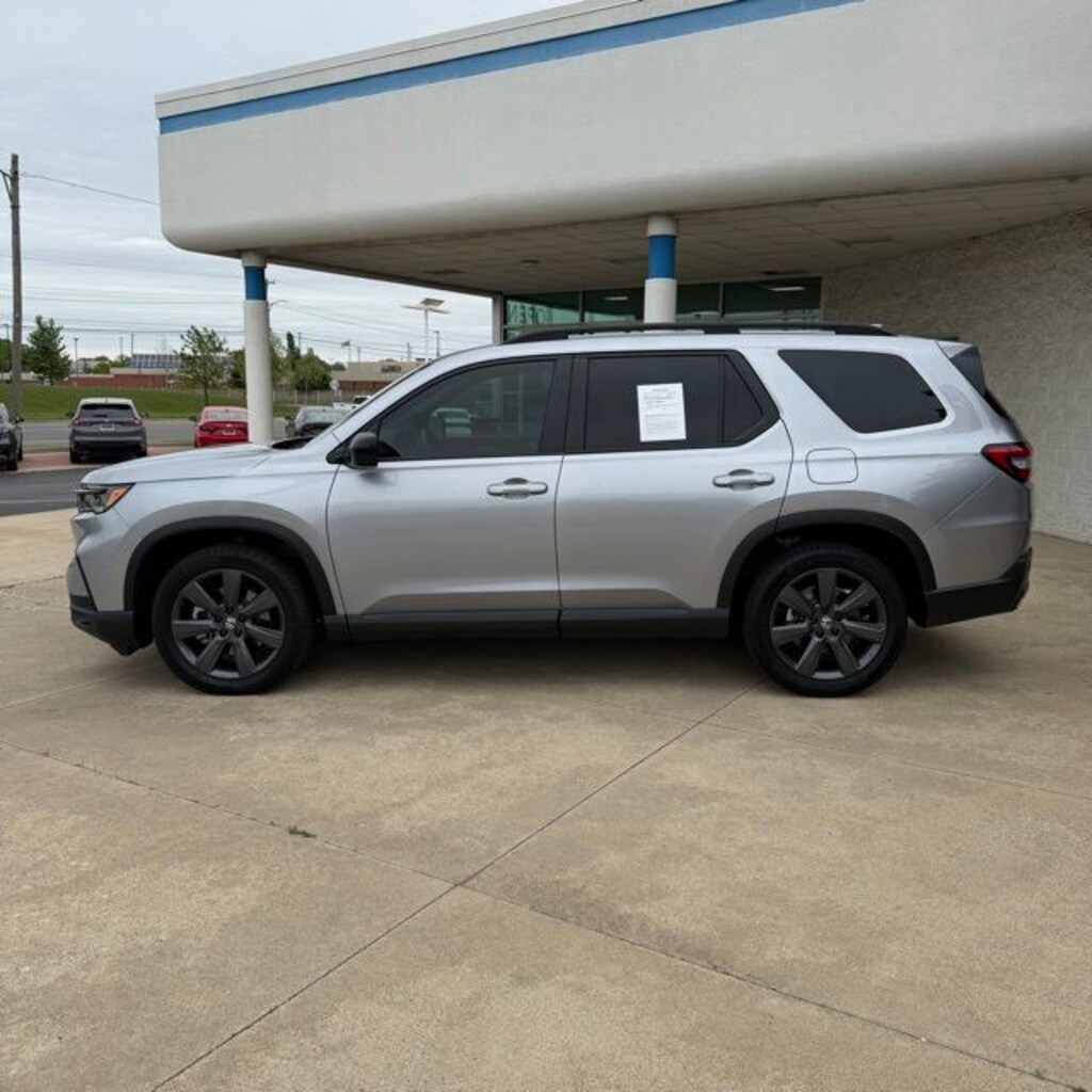 Certified 2025 Honda Pilot Sport SUV