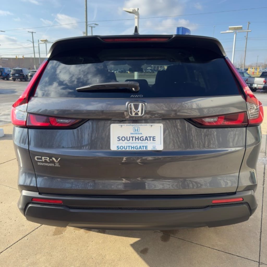 Used 2025 Honda CR-V LX SUV