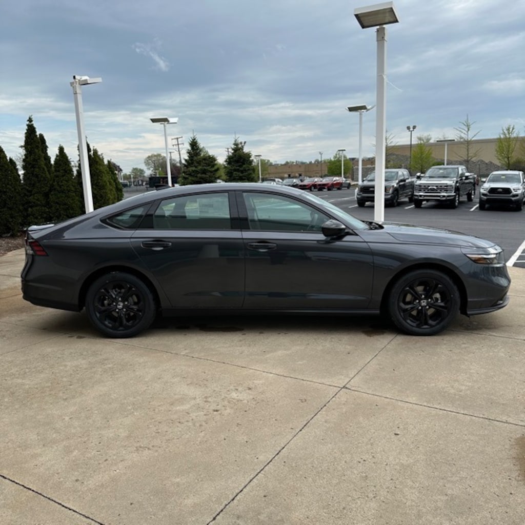 New 2025 Honda Accord SE Sedan