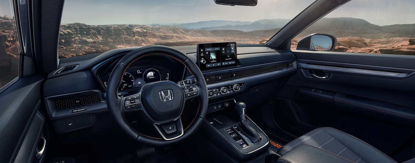 Steering wheel and center console in a 2025 Honda CR-V for sale near Toledo