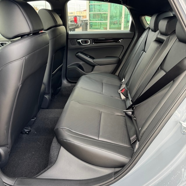 2026 Honda Civic Hatchback Sport Touring - Photo 11