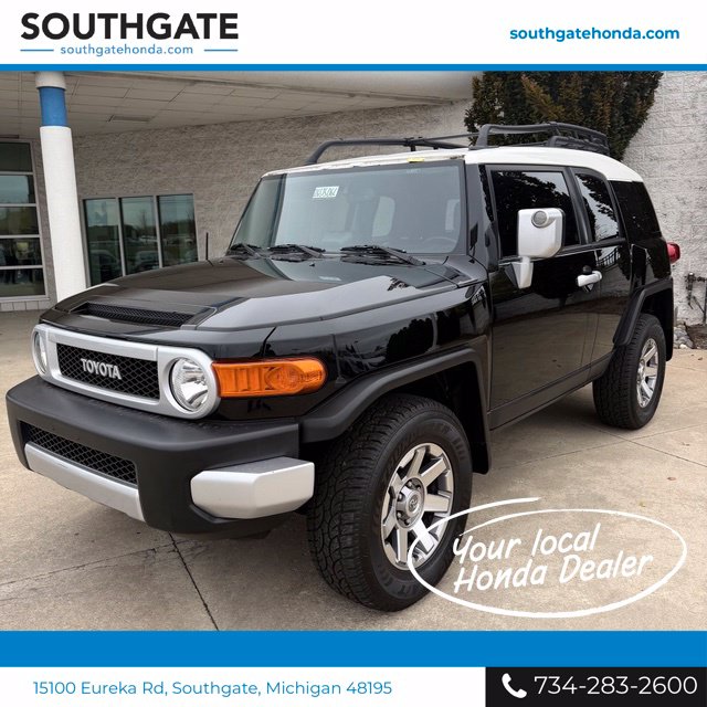 2014 Toyota FJ Cruiser Base