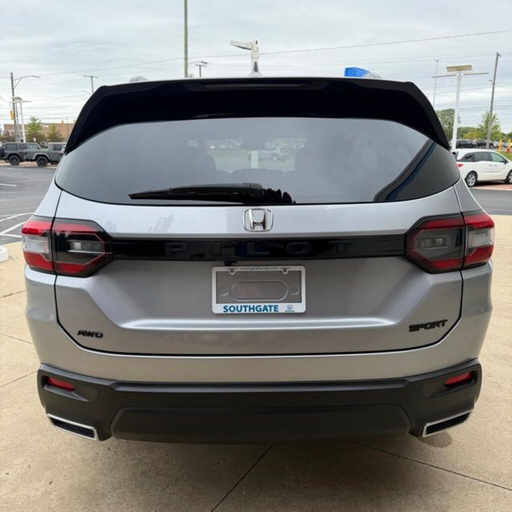 Certified 2025 Honda Pilot Sport SUV