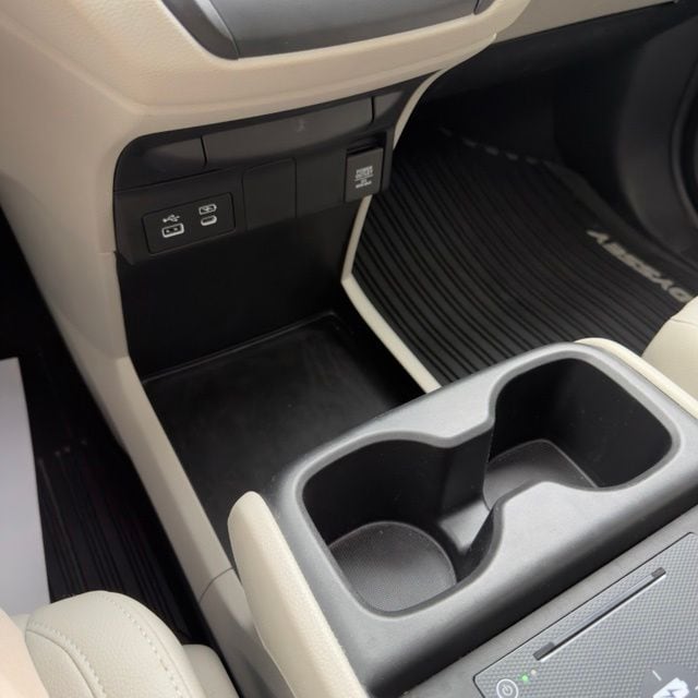 2025 Honda Odyssey EX-L - Photo 24
