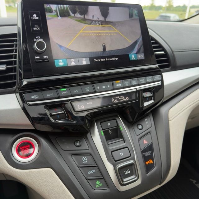 2025 Honda Odyssey EX-L - Photo 22