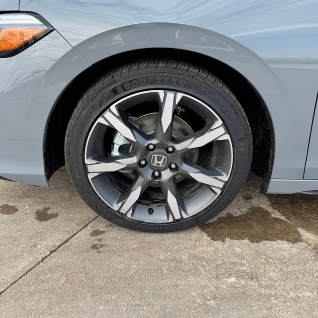 2026 Honda Civic Hatchback Sport Touring - Photo 9