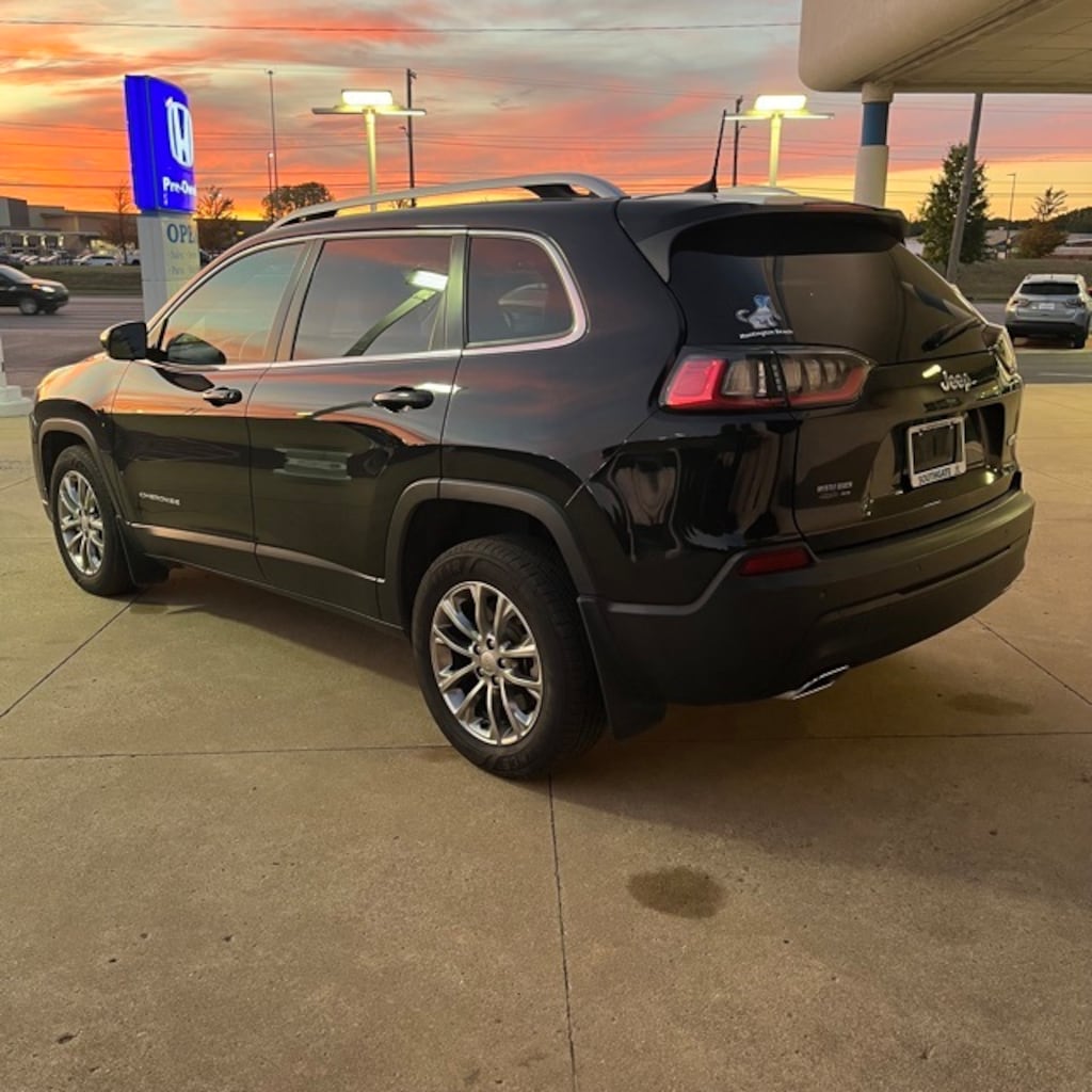 Used 2021 Jeep Cherokee Latitude Lux SUV