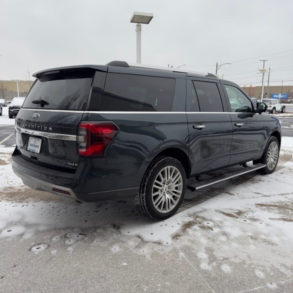 Used 2024 Ford Expedition Max Limited SUV