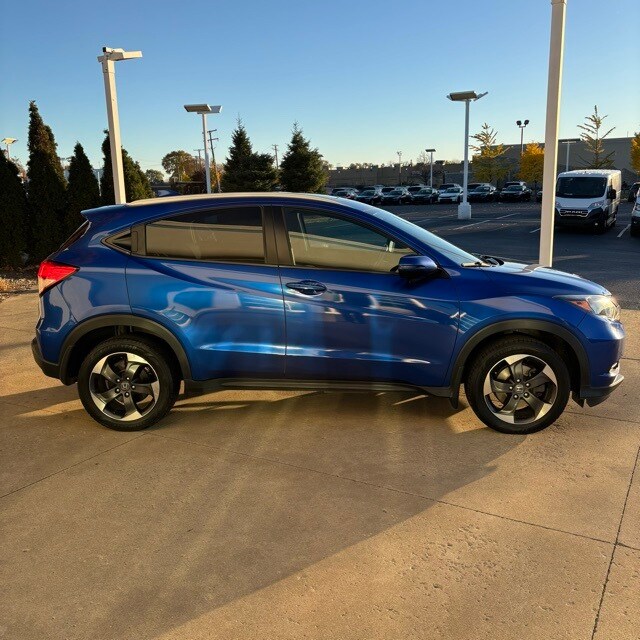 2018 Honda HR-V EX-L photo 4
