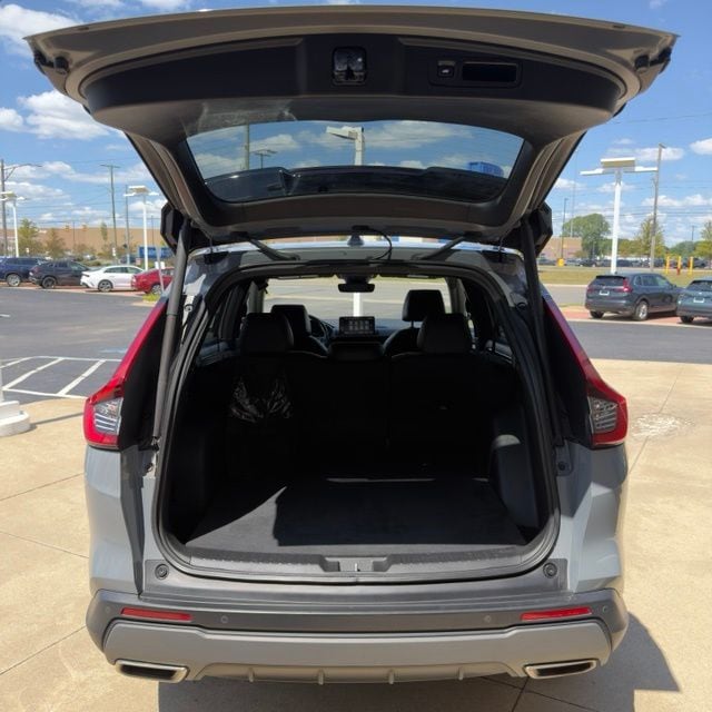 2023 Honda CR-V Sport Touring - Photo 12