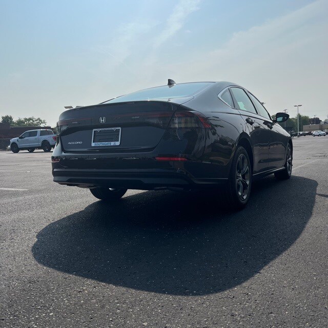 2023 Honda Accord EX photo 2