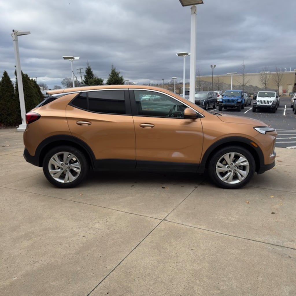 Used 2024 Buick Encore GX Preferred SUV