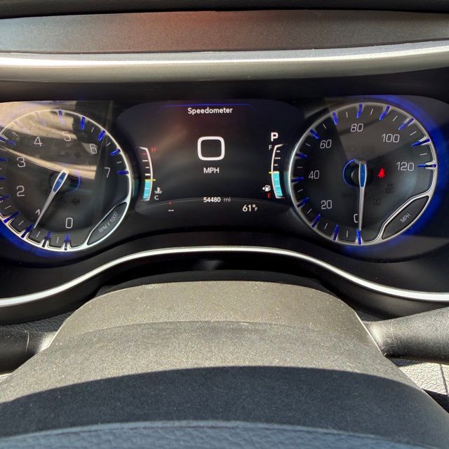 2024 Chrysler Pacifica Touring L - Photo 19
