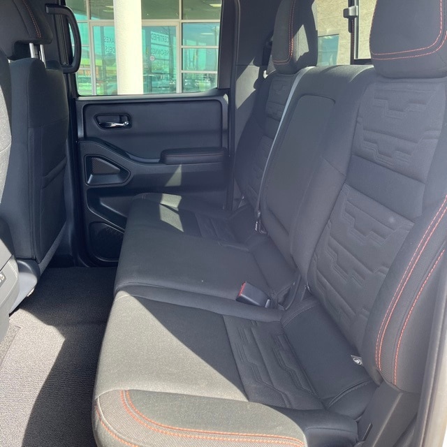 2024 Nissan Frontier PRO-4X - Photo 11