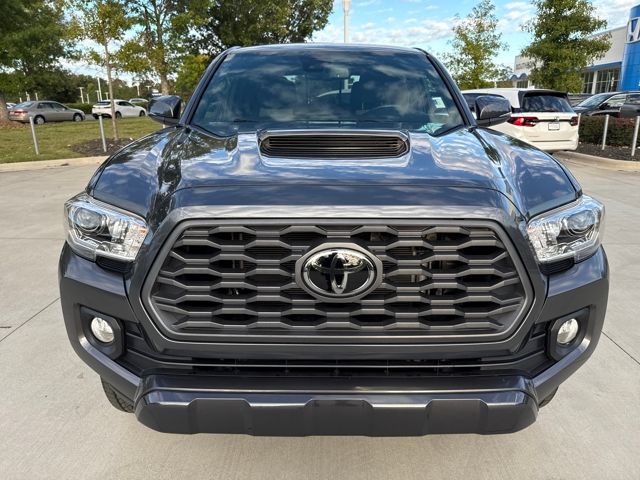 2021 Toyota Tacoma TRD Sport V6 photo 2
