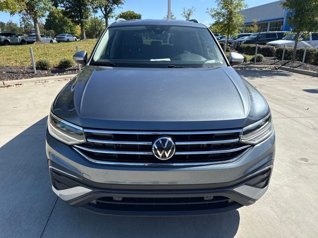 2024 Volkswagen Tiguan SE Wolfsburg Edition photo 2