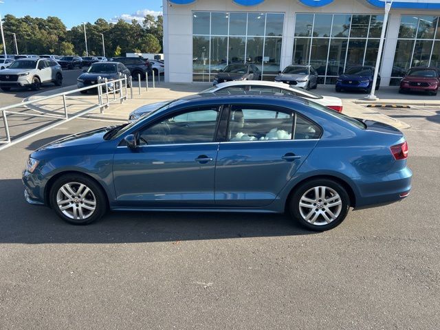 2017 Volkswagen Jetta 1.4T S photo 2
