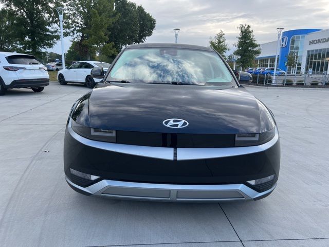 2024 Hyundai Ioniq 5 SE photo 2