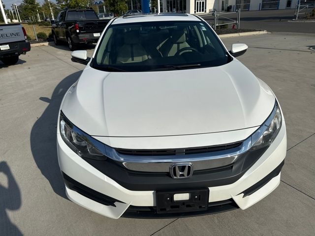 2017 Honda Civic EX photo 3