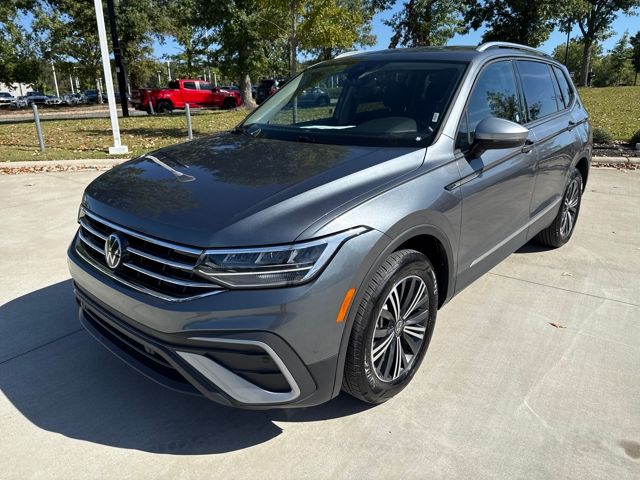 2024 Volkswagen Tiguan SE Wolfsburg Edition photo 3
