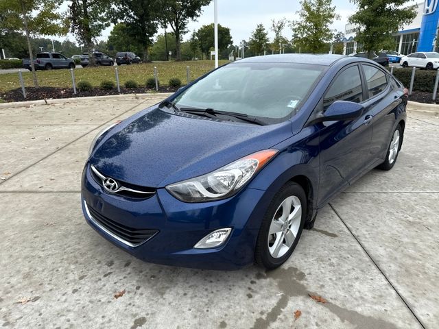 2013 Hyundai Elantra GLS photo 2