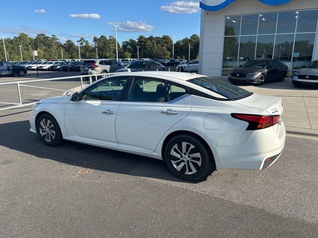 2019 Nissan Altima 2.5 S photo 3