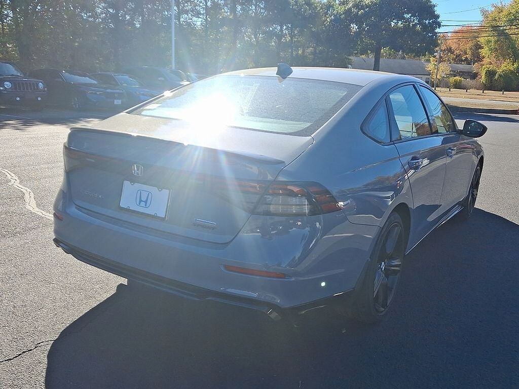 New 2025 Honda Accord Hybrid Sport-L Sedan