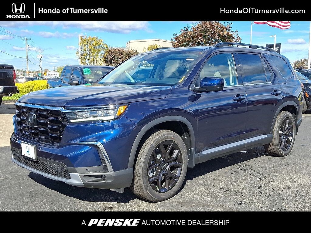 New 2025 Honda Pilot Touring SUV