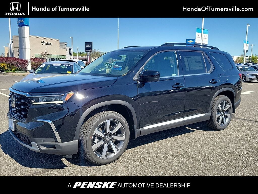 New 2025 Honda Pilot Touring SUV