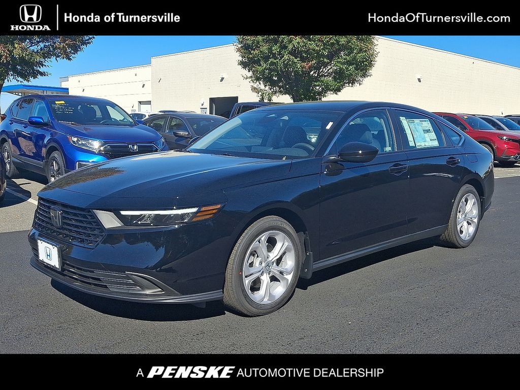 New 2025 Honda Accord LX Sedan