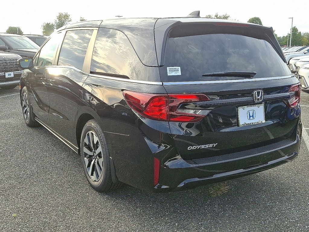 New 2026 Honda Odyssey EX-L Van Passenger