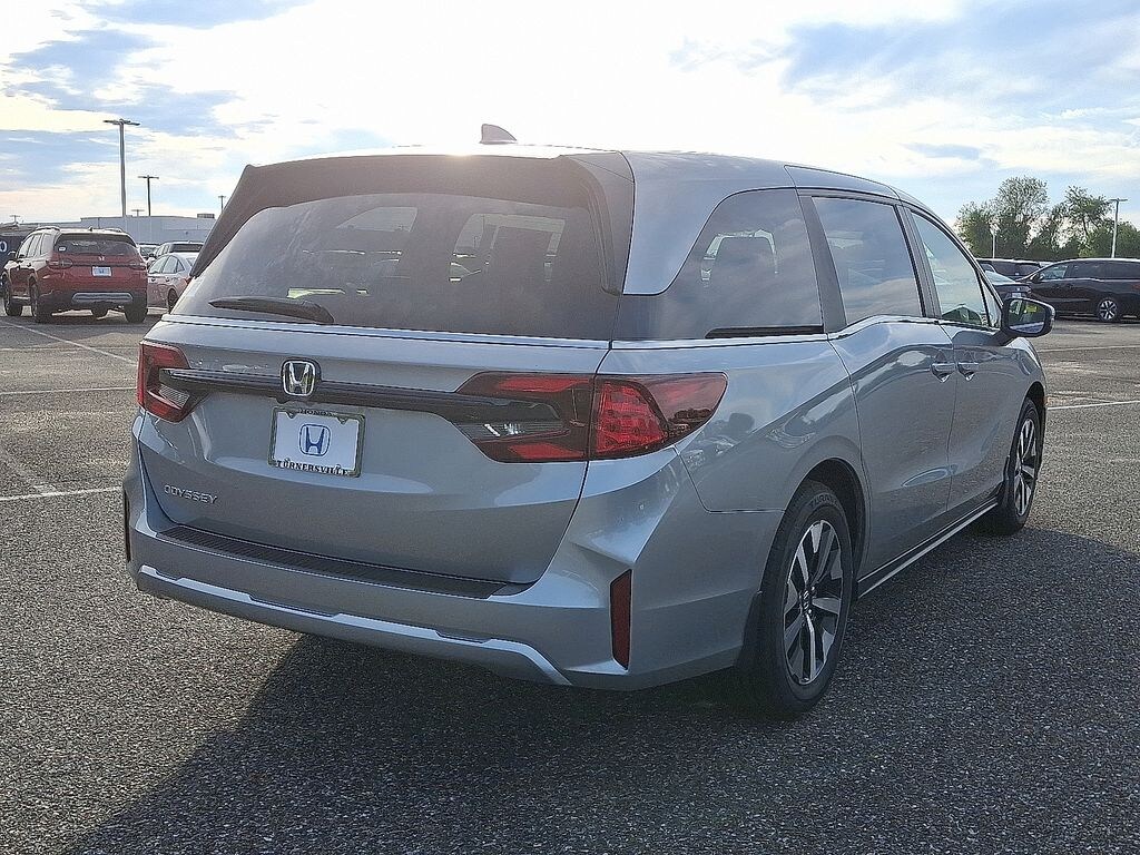 New 2026 Honda Odyssey EX-L Van Passenger