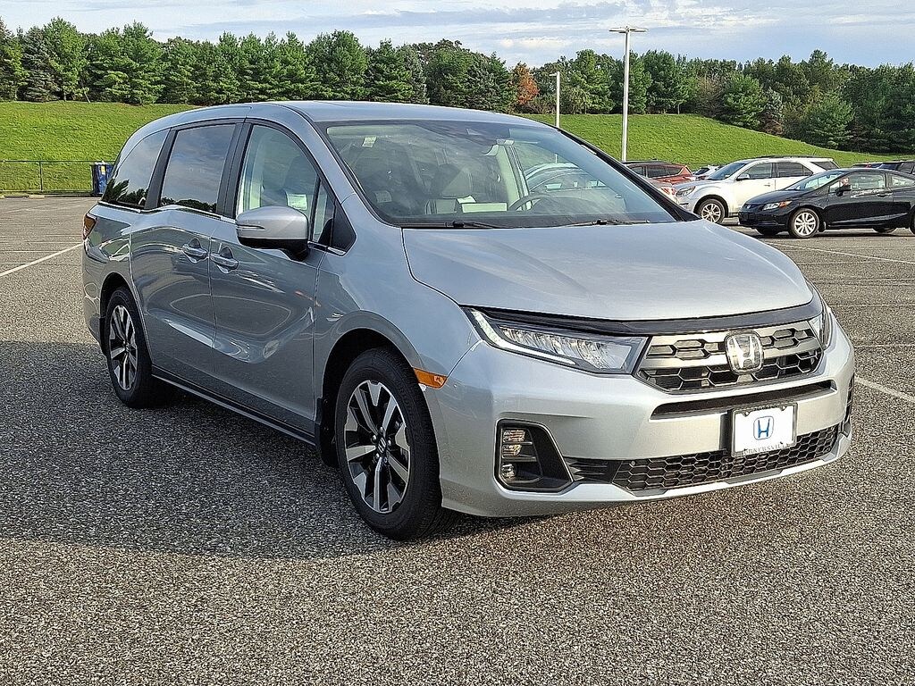 New 2026 Honda Odyssey EX-L Van Passenger