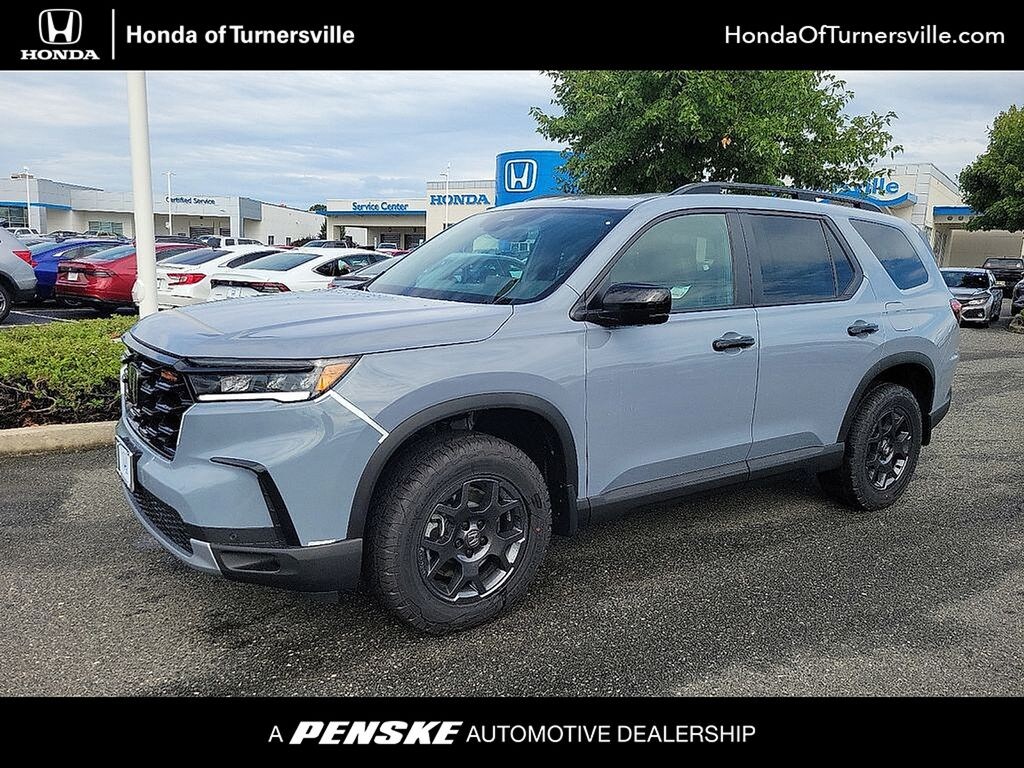 New 2025 Honda Pilot TrailSport SUV