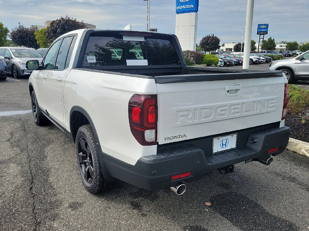 New 2026 Honda Ridgeline Black Edition Truck Crew Cab