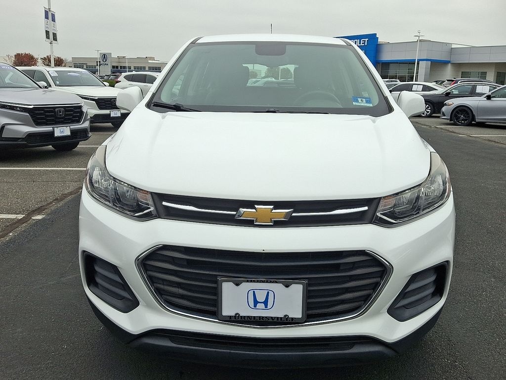 Used 2018 Chevrolet Trax LS SUV