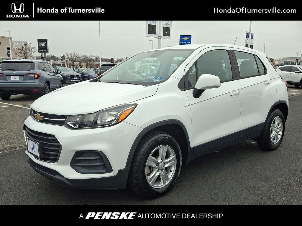 Used 2018 Chevrolet Trax LS SUV