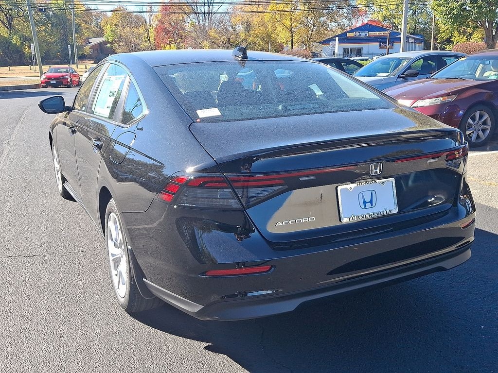 New 2025 Honda Accord LX Sedan
