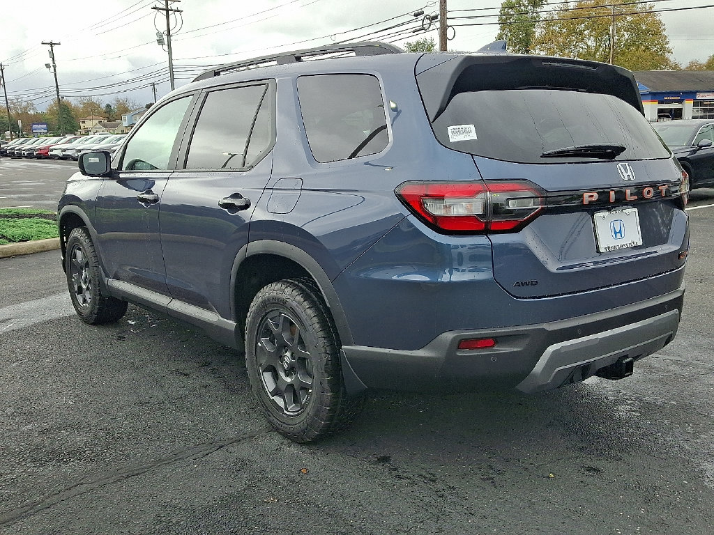New 2026 Honda Pilot TrailSport SUV