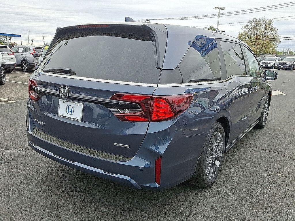 New 2026 Honda Odyssey Touring Van Passenger