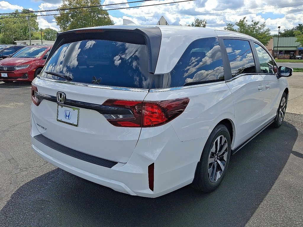 New 2026 Honda Odyssey EX-L Van Passenger