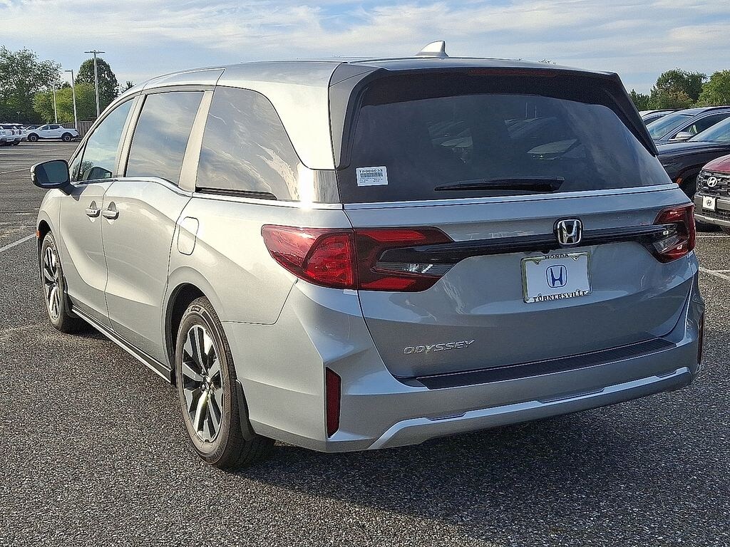 New 2026 Honda Odyssey EX-L Van Passenger