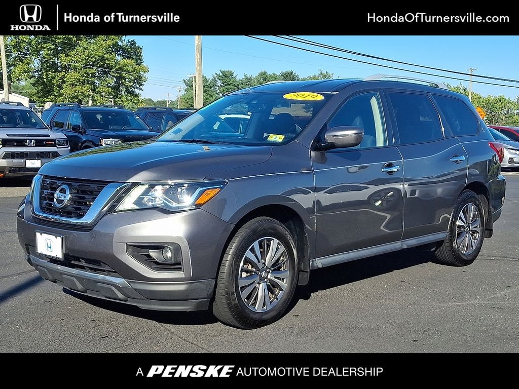 Used 2019 Nissan Pathfinder SV SUV