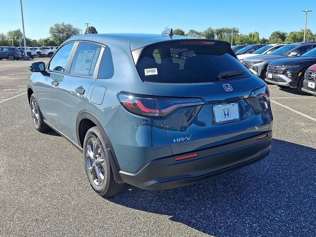 New 2026 Honda HR-V LX SUV
