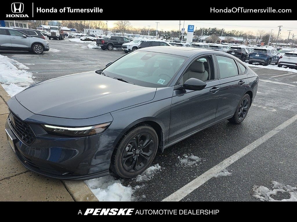 Used 2025 Honda Accord SE Sedan