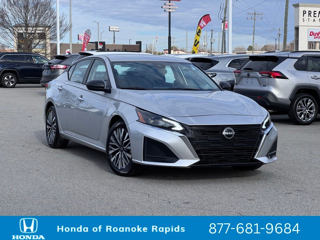 2024 Nissan Altima SV