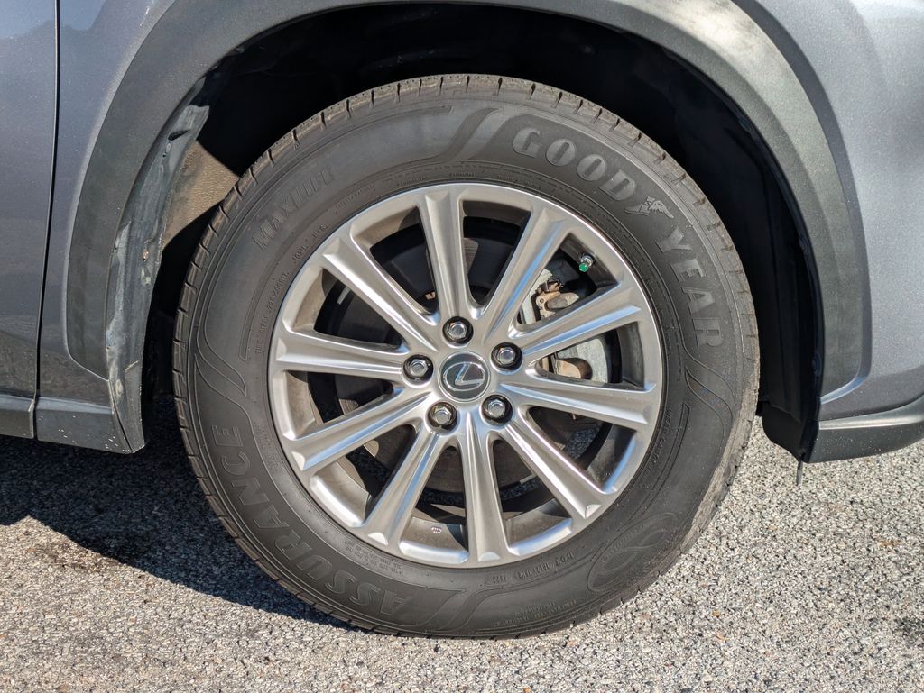 2019 Lexus NX 300 - Photo 9